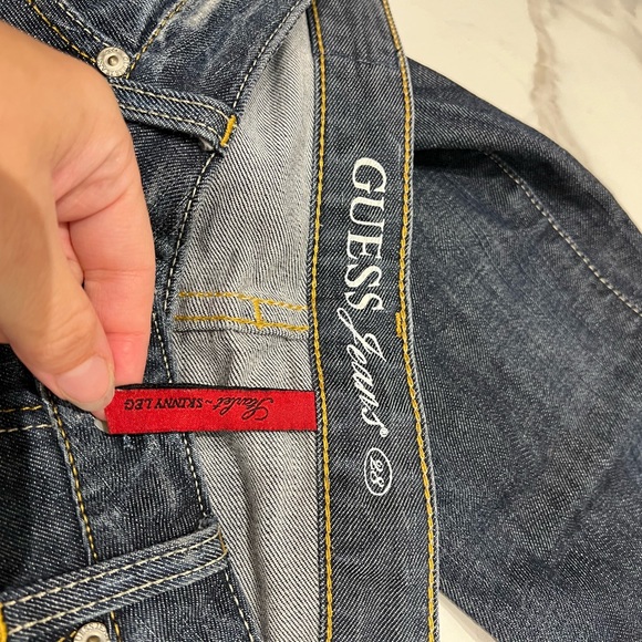 Guess Jeans - Picture 4 of 5